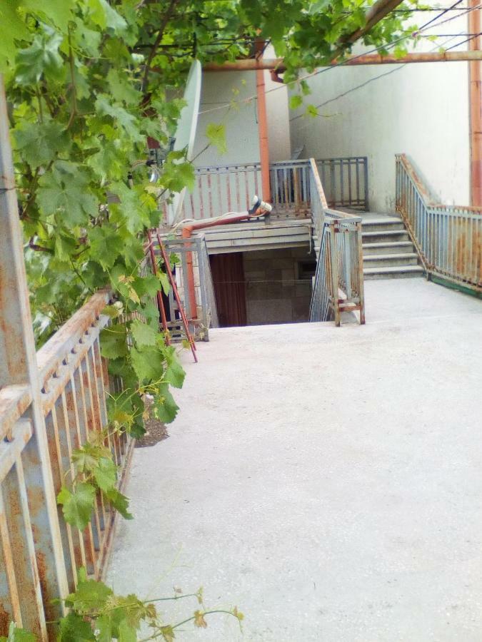 מלון Mtsʼkhetʼa Kapana מראה חיצוני תמונה